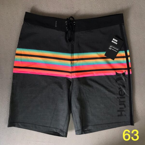 9081900a-f08d-4f4c-9ef9-1df8c3caf58f Bermuda Hurley Preta com Listrada Colorida (63) - Imagem 1