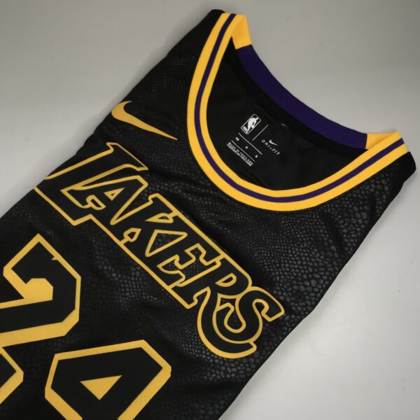 Camiseta Regata Basquete NBA Los Angeles Lakers Preta Mamba Negra - Black Mamba - Kobe Bryant 24 Edição Especial Nike - Imagem 14