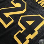 Camiseta Regata Basquete NBA Los Angeles Lakers Preta Mamba Negra - Black Mamba - Kobe Bryant 24 Edição Especial Nike - Imagem 18