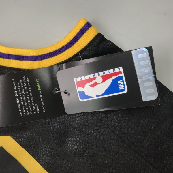 Camiseta Regata Basquete NBA Los Angeles Lakers Preta Mamba Negra - Black Mamba - Kobe Bryant 24 Edição Especial Nike - Imagem 19