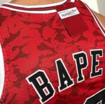 Camiseta Regata NBA Chicago Bulls Michell & Ness Bape 93 Vermelha - Imagem 7
