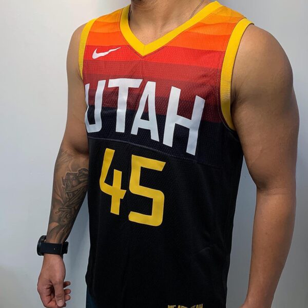 Camiseta Regata NBA Utah Jazz Mitchell 45 City Edition Nike - Imagem 3