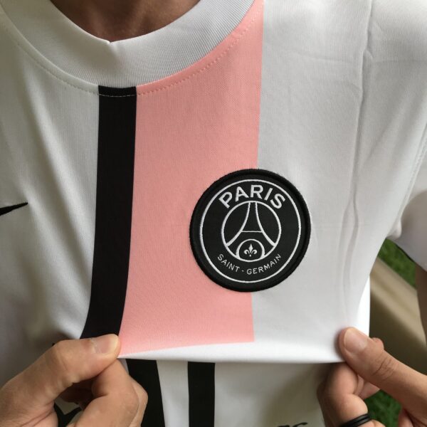 IMG_5177 Camisa PSG Paris Saint-Germain Away Branca Torcedor 2022 Nike Messi 30 - Imagem 3