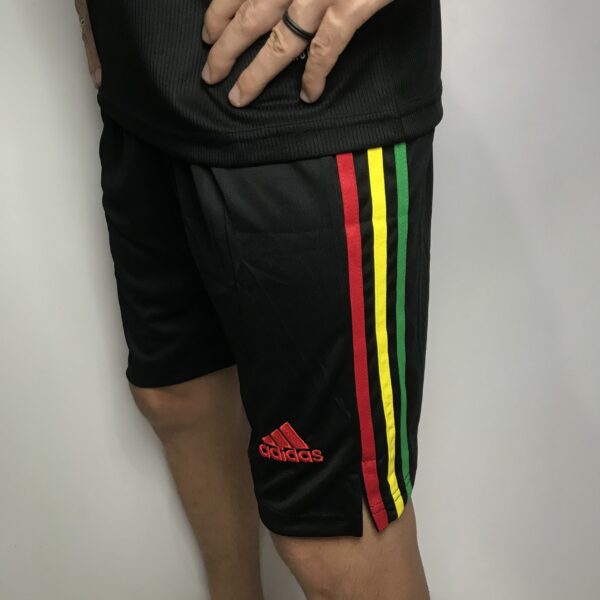 IMG_7842 Calção Ajax Bob Marley 2022 Adidas - Imagem 3