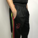 Ajax Conjunto Kit Casaco Jaqueta e Calça Bob Marley 2022 Preto Reggae Adidas - Imagem 6