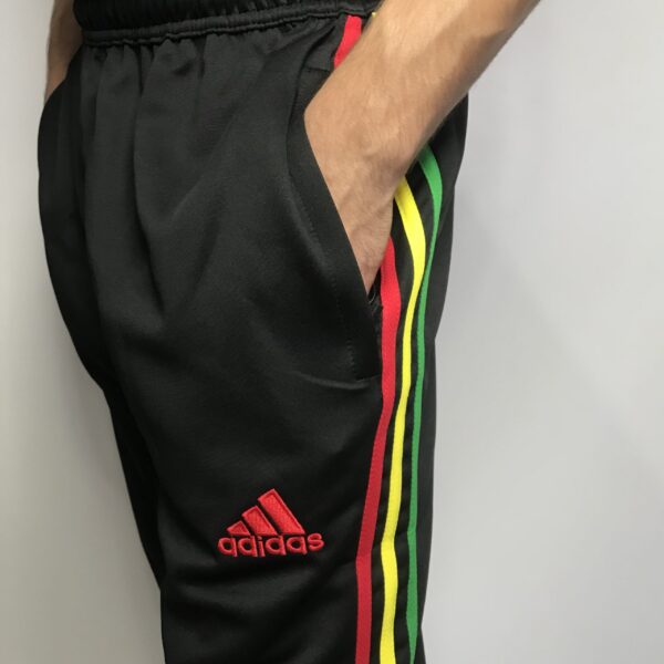 IMG_7860 Calça Longa Ajax Bob Marley 2022 Preto Reggae Adidas - Imagem 6