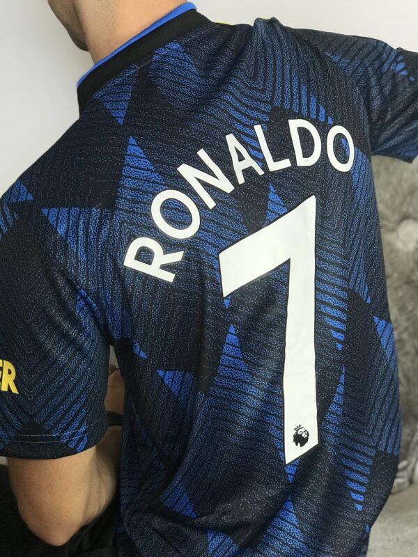 Camisa Manchester United Third Cristiano Ronaldo 7 CR7 2022 Adidas - Imagem 2