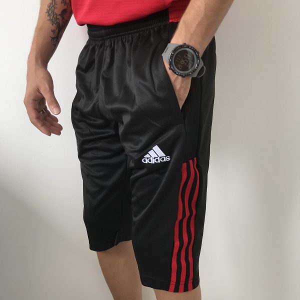 Meia Calça 3/4 Manchester United Preta e Vermelha 2022 Adidas - Imagem 3