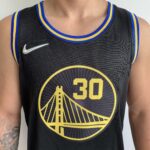 Camiseta Regata NBA Golden State Warriors Curry 30 City Edition Preta 2022 Nike - Imagem 2