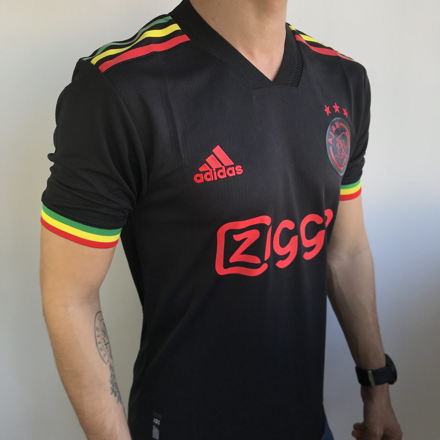 Camisa Ajax Third Jogador 2022 Edição Especial Bob Marley Adidas Tokstilo 