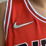 Camiseta Regata NBA Chicago Bulls Zach Lavine 8 Icon Edition Vermelha 2022 Nike - Imagem 5