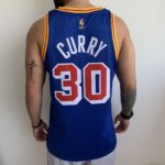 Camiseta Regata NBA Golden States Warriors Curry 30 Classic Edition Azul 2022 Nike - Imagem 10