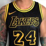 Camiseta Regata Basquete NBA Los Angeles Lakers Preta Mamba Negra - Black Mamba - Kobe Bryant 24 Edição Especial Nike - Imagem 2