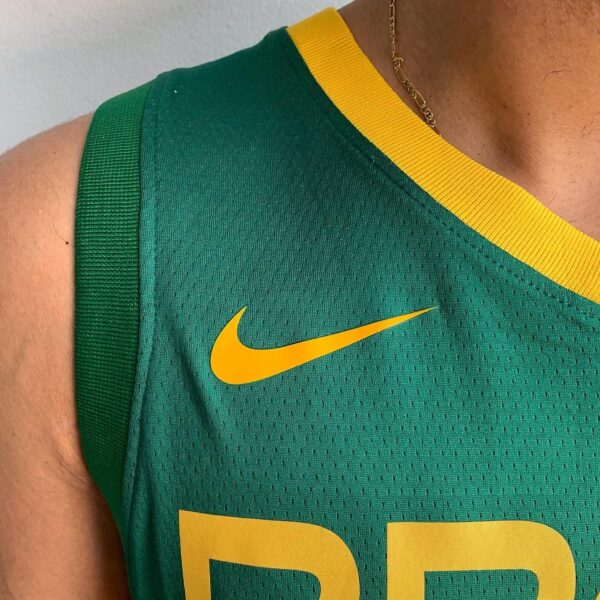 Camiseta Regata Basquete Brasil Anderson Varejão 11 Verde 2021 Nike - Imagem 5