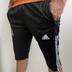 Meia Calça 3/4 Juventus Preta e Branca 2022 Adidas - Imagem 2