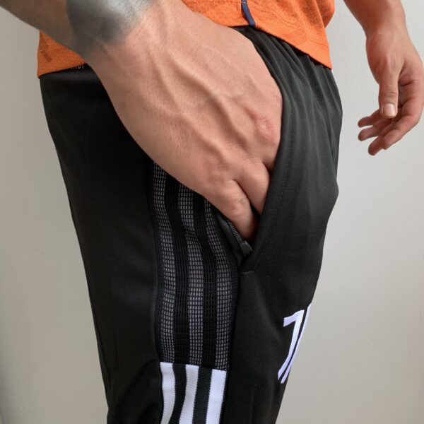 Meia Calça 3/4 Juventus Preta e Branca 2022 Adidas - Imagem 5