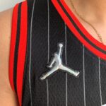 Camiseta Regata NBA Chicago Bulls Zach Lavine 8 Statement Edition Preta 2022 Jordan - Imagem 4