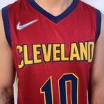 Camiseta Regata NBA Cleveland Cavaliers Darius Garland 10 Icon Edition Vermelho 2022 Nike - Imagem 3