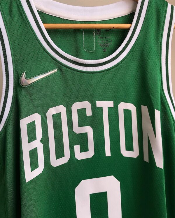 Camiseta Regata Basquete NBA Boston Celtics 0 Jayson Tatum Icon Edition Verde 2022 Nike - Imagem 11
