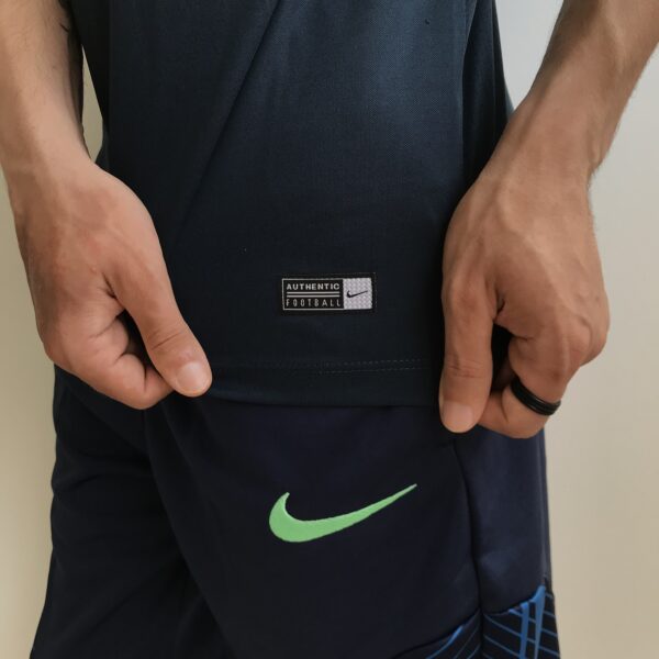 Camisa Seleção Brasil Treino Azul Petróleo 2022 Nike - Imagem 7