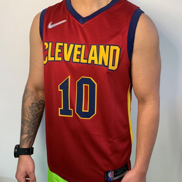 Camiseta Regata NBA Cleveland Cavaliers Darius Garland 10 Icon Edition Vermelho 2022 Nike - Imagem 6