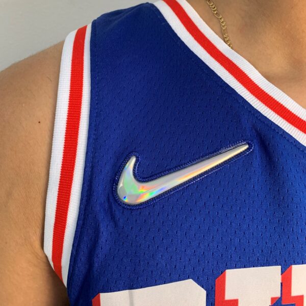 Camiseta Regata NBA Philadelphia 76ers James Harden 1 Icon Azul 2022 Nike - Imagem 5