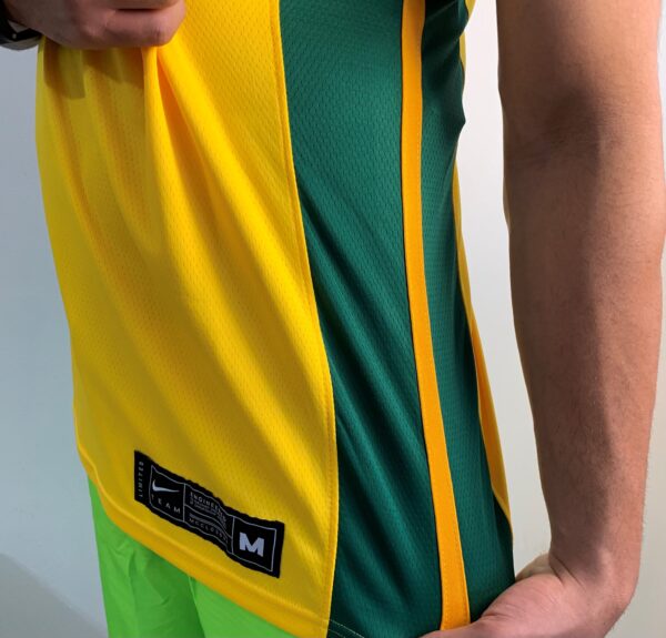 Camiseta Regata Basquete Brasil Anderson Varejão 11 Amarela 2021 Nike - Imagem 6