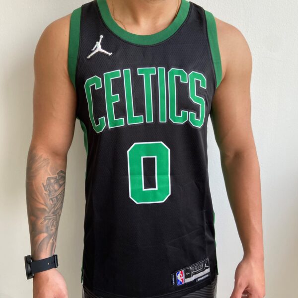 Camiseta Regata Basquete NBA Boston Celtics 0 Jayson Tatum Statement Edition Preta 2022 Jordan - Imagem 1