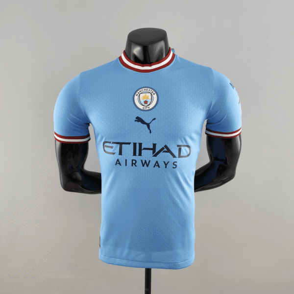 5612C29D-B945-422B-837B-D940E054CE18 Camisa Manchester City Home Patch Champions League 2022 Puma - Imagem 8