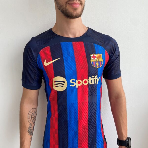 UEIIWIW Camisa Barcelona Home Jogador 2023 Nike - Imagem 2