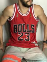 Camiseta Regata NBA Mitchell & Ness 1996/97 Vermelha - Chicago Bulls - Michael Jordan 23 - Edição Especial - The Finals - Vermelha - Imagem 10