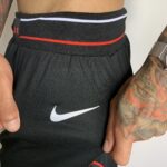 Short Bermuda Basquete NBA Chicago Bulls Icon Edition Preta 2022 Nike - Imagem 4