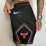 Short Bermuda Basquete NBA Chicago Bulls Icon Edition Preta 2022 Nike