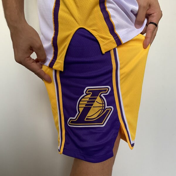 Short Bermuda NBA Los Angeles Lakers Icon Edition Amarela 2022 Nike - Imagem 2