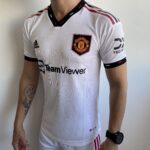 Camisa Manchester United Away Jogador 2023 Branca Adidas - Imagem 3