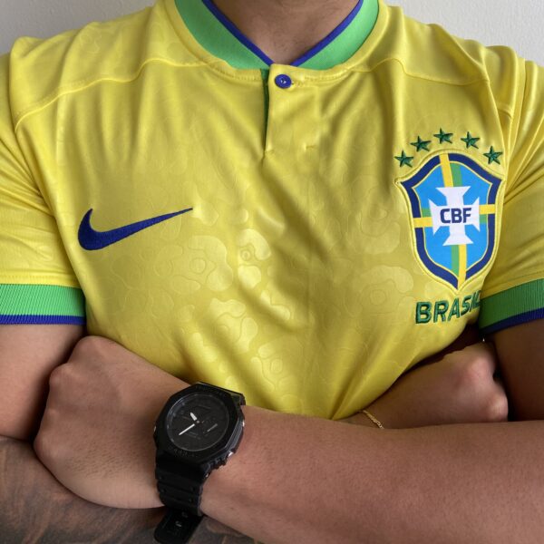 Camisa Brasil Seleção Brasileira Home Amarela Torcedor Copa do Mundo Nike Catar 2022 - Imagem 1