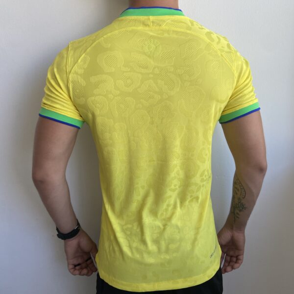 IMG_3734 Camisa Brasil Seleção Brasileira Home Amarela Jogador Copa do Mundo Catar 2023 Nike - Imagem 13