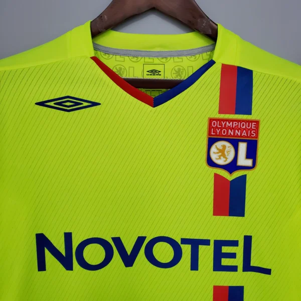 Camisa Retrô Olympique Lyonnais Third 2008/2009 Umbro Verde Limão - Imagem 2