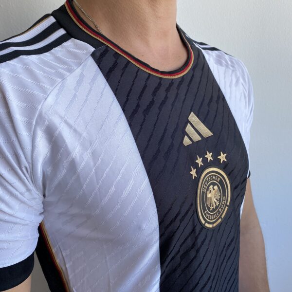 IMG_1890 Camisa Seleção Alemanha Home Branca Jogador Copa do Mundo Catar 2023 Adidas - Imagem 4