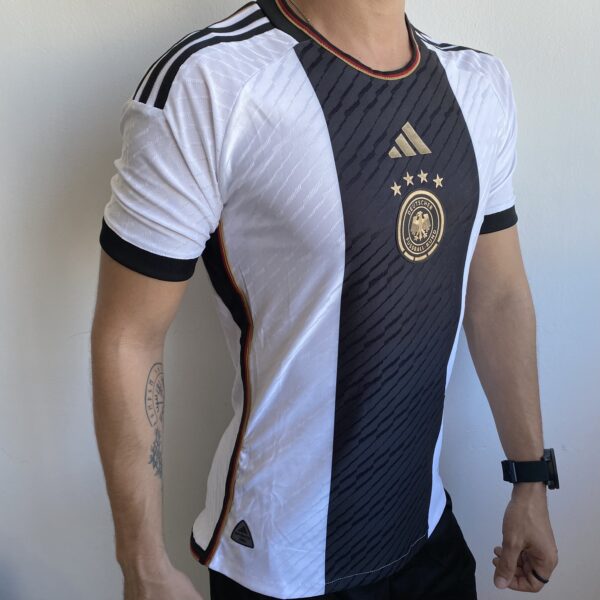 IMG_1895 Camisa Seleção Alemanha Home Branca Jogador Copa do Mundo Catar 2023 Adidas - Imagem 6