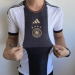 Camisa Seleção Alemanha Home Branca Jogador Copa do Mundo Catar 2023 Adidas - Imagem 5