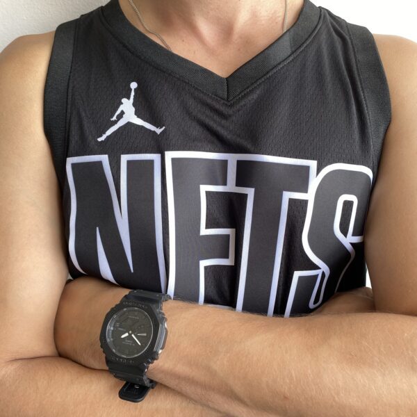 Camiseta Regata NBA Brooklyn Nets Kyrie Irving 11 Statement Edition Preta 2023 Jordan - Imagem 2