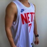 Camiseta Regata Basquete NBA Swingman Brooklyn Nets Durant 7 Classic Edition Branca 2023 Nike - Imagem 6