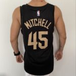 Camiseta Regata Basquete NBA Swingman Cleveland Cavaliers - Cavs - Donovan Mitchell 45 Statement Edition Preta 2023 Jordan - Imagem 8