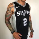 Camiseta Regata NBA Swingman San Antonio Spurs - Kawhi Leonard 2 - Icon Edition Preta Nike - Imagem 5