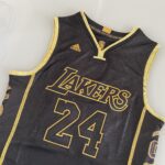 Camiseta Regata Basquete NBA Los Angeles Lakers Preta Mamba Negra - Black Mamba - 24 Kobe Bryant - 5x - Edição Comemorativa - Preta Dourada - Fios de Ouro - Adidas - Imagem 20