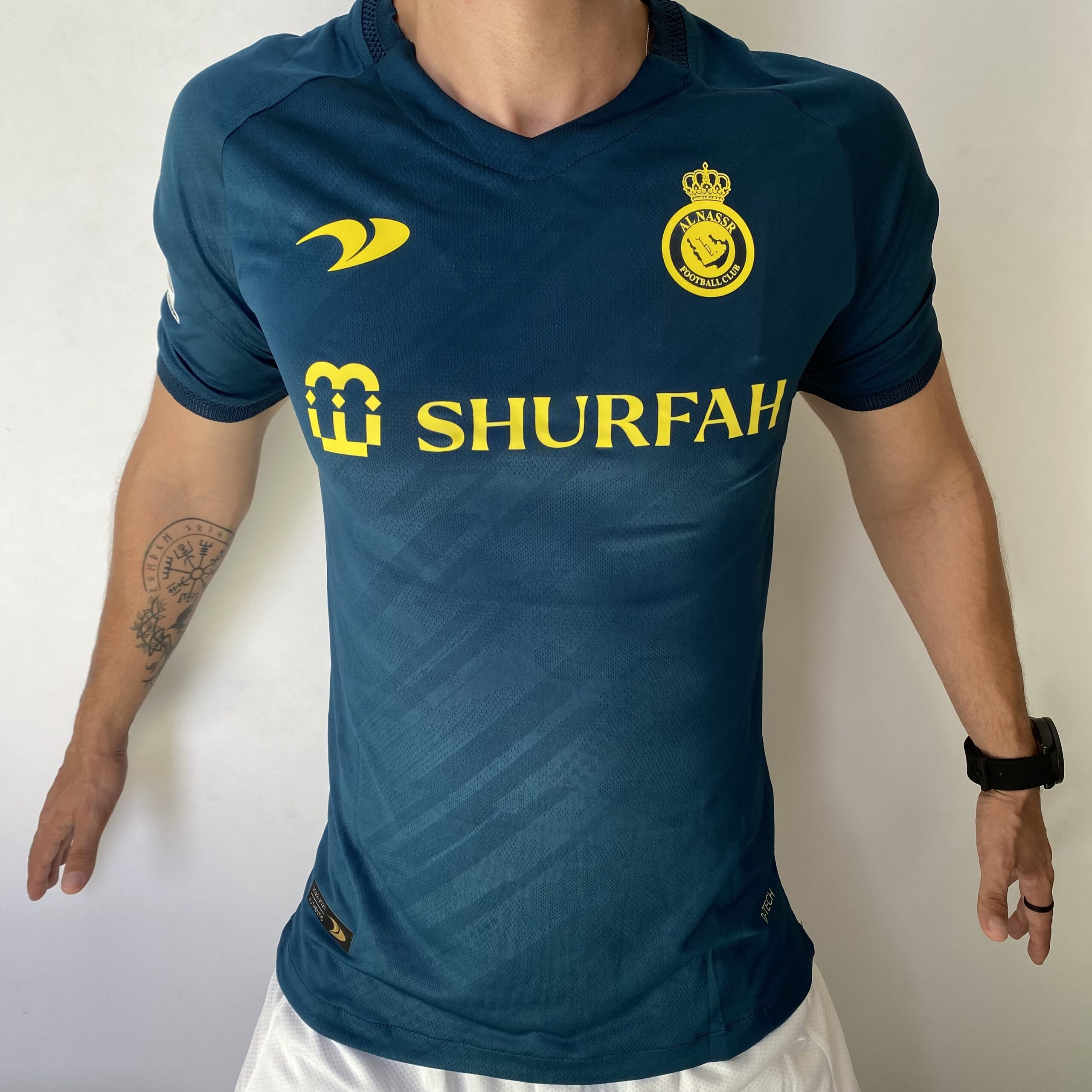 Camisa Al-Nassr FC Home 2022/2023 Amarela e Azul – Versão Torcedor