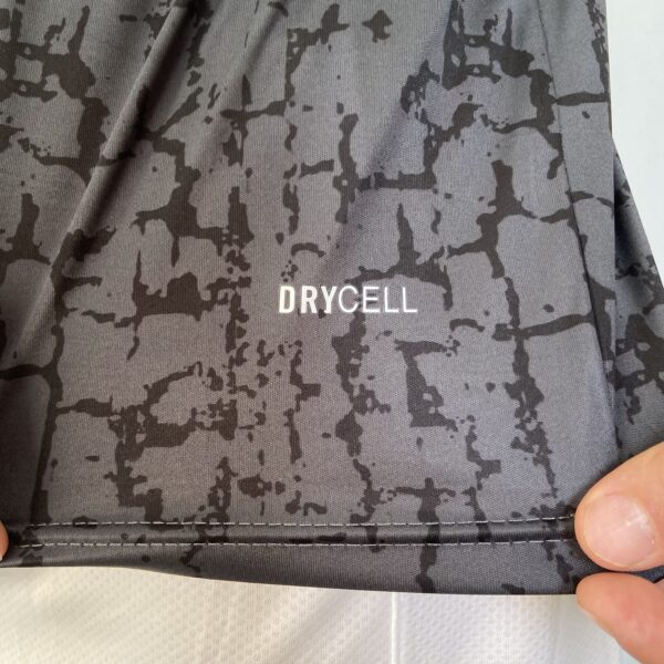 Camisa Borussia Dortmund 2023-2024 All Black - Edição Especial - Puma - Preta - Imagem 13