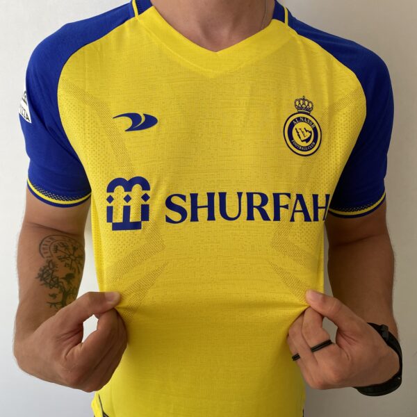 2023-04-19 16.31 (1) Camisa Al Nassr Home Versão Jogador Cristiano Ronaldo 7 CR7 2023 Duneus Amarela - Imagem 10