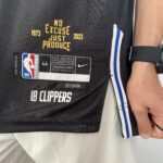 Camiseta Regata NBA Los Angeles Clippers Kawhi Leonard 2 City Edition 2023 Preta Colorida Nike - Imagem 10